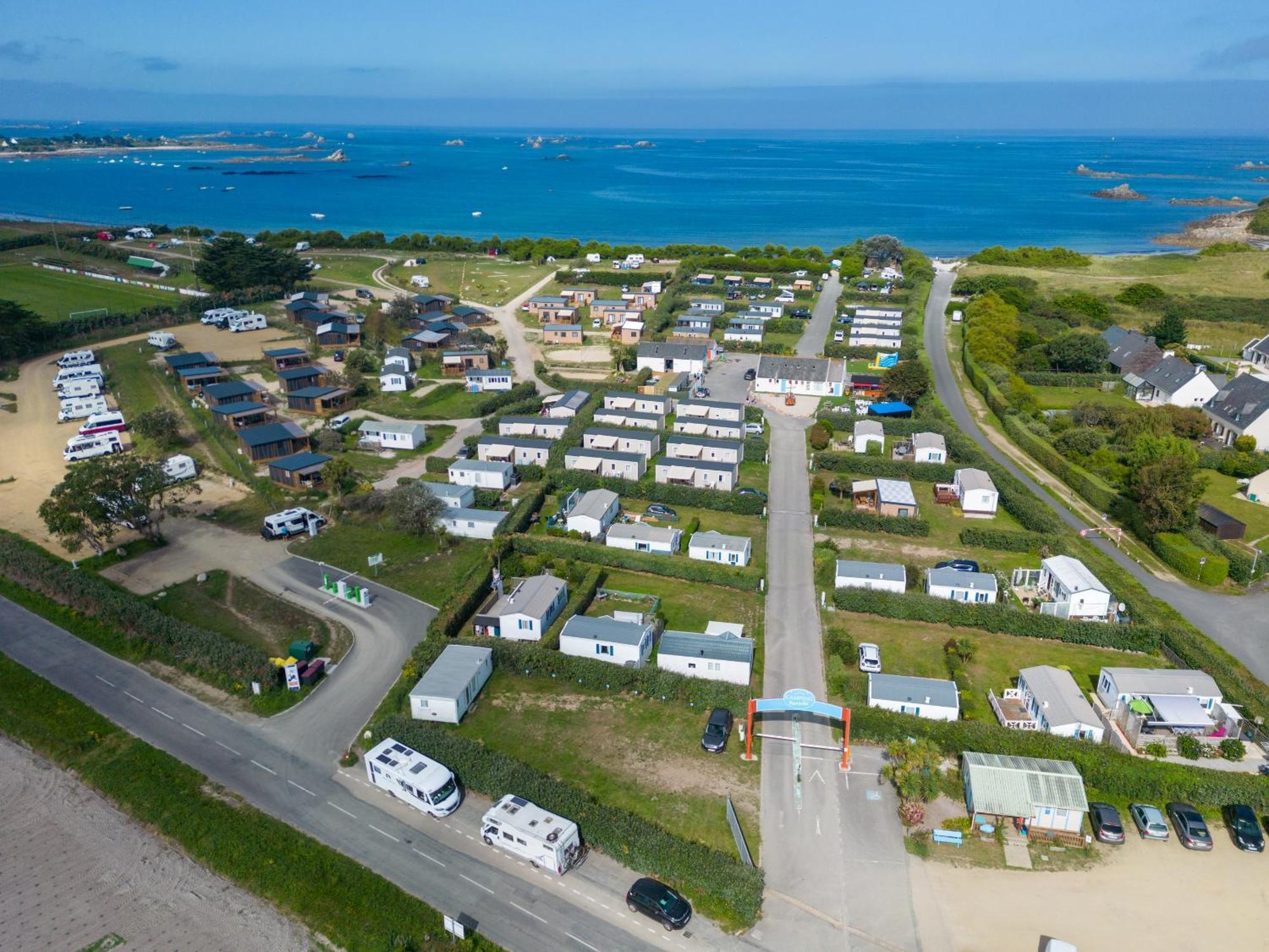 Mobil Home Xxl 4 Chambres - Camping La Pointe De Roscoff Ngoại thất bức ảnh